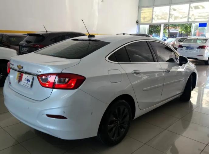 CHEVROLET Cruze Hatch - Foto