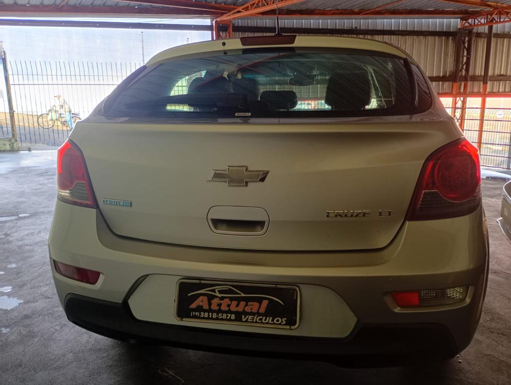 CHEVROLET Cruze Hatch - Foto