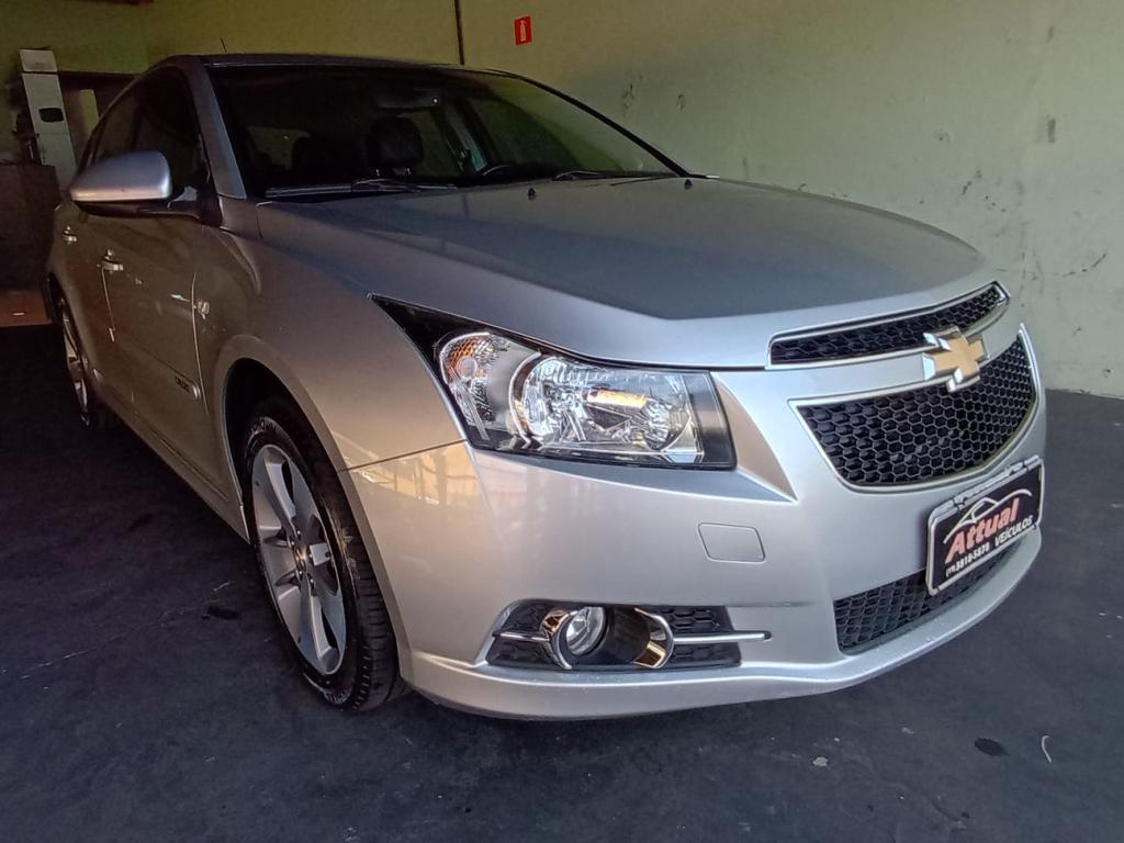 CHEVROLET Cruze Hatch - Foto