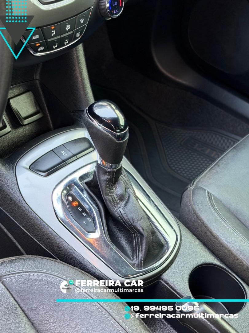 CHEVROLET Cruze Hatch - Foto