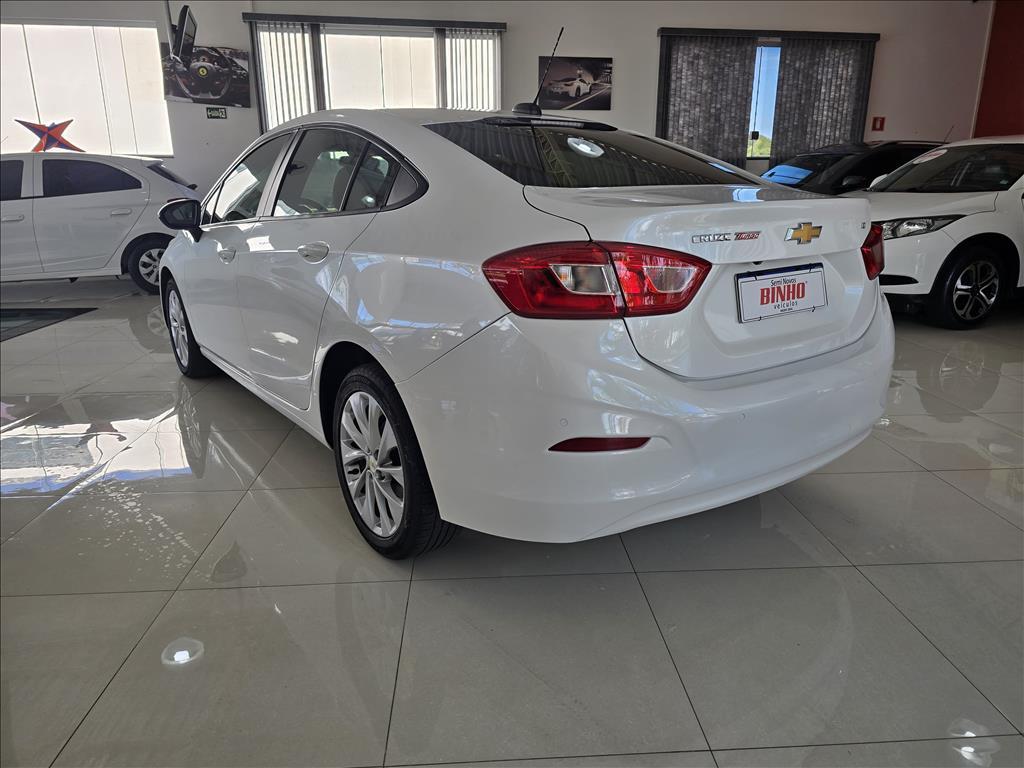 CHEVROLET Cruze Sedan - Foto