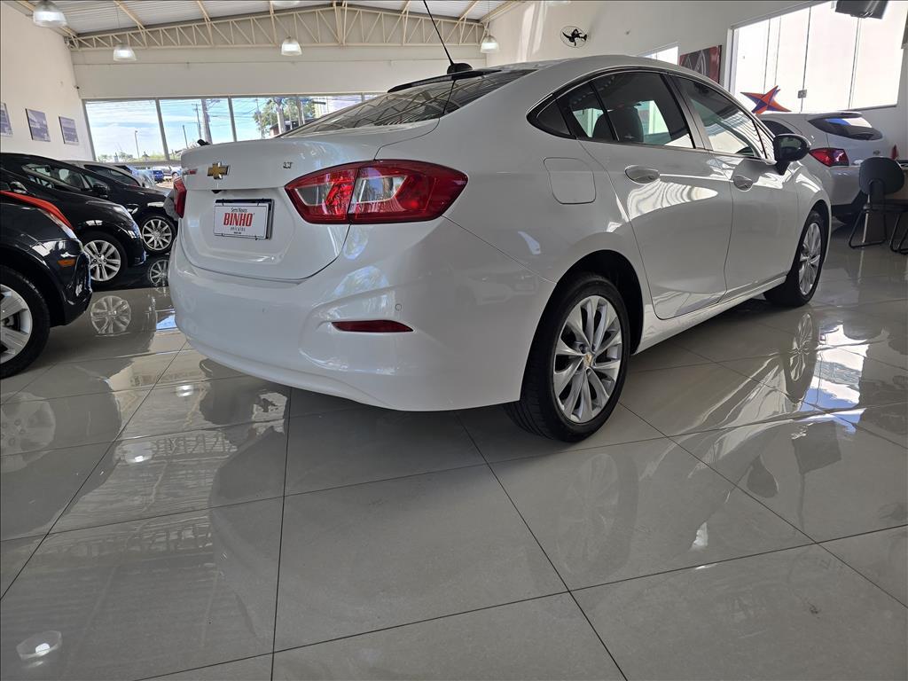 CHEVROLET Cruze Sedan - Foto