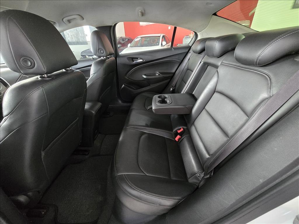 CHEVROLET Cruze Sedan - Foto