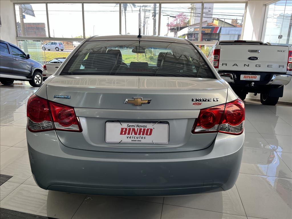 CHEVROLET Cruze Sedan - Foto