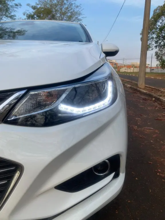 CHEVROLET Cruze Sedan - Foto