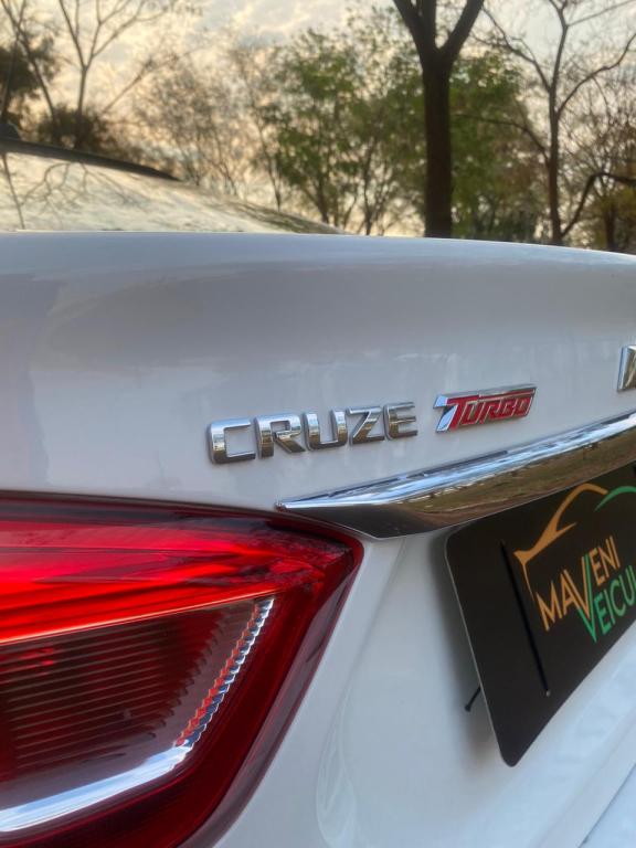 CHEVROLET Cruze Sedan - Foto