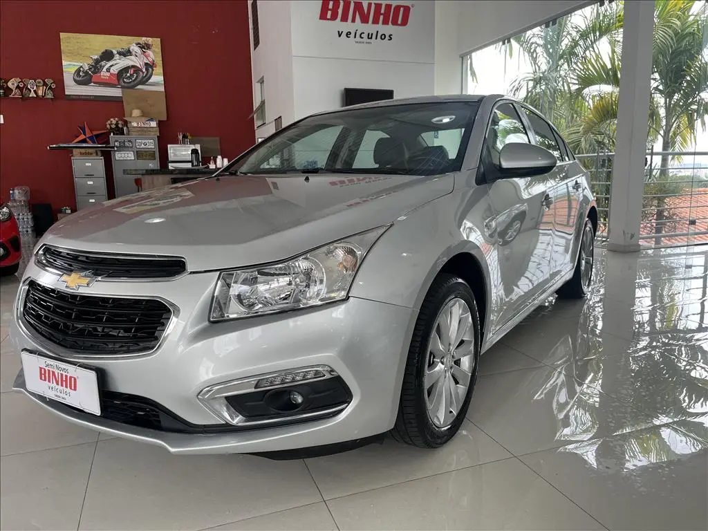CHEVROLET Cruze Sedan - Foto