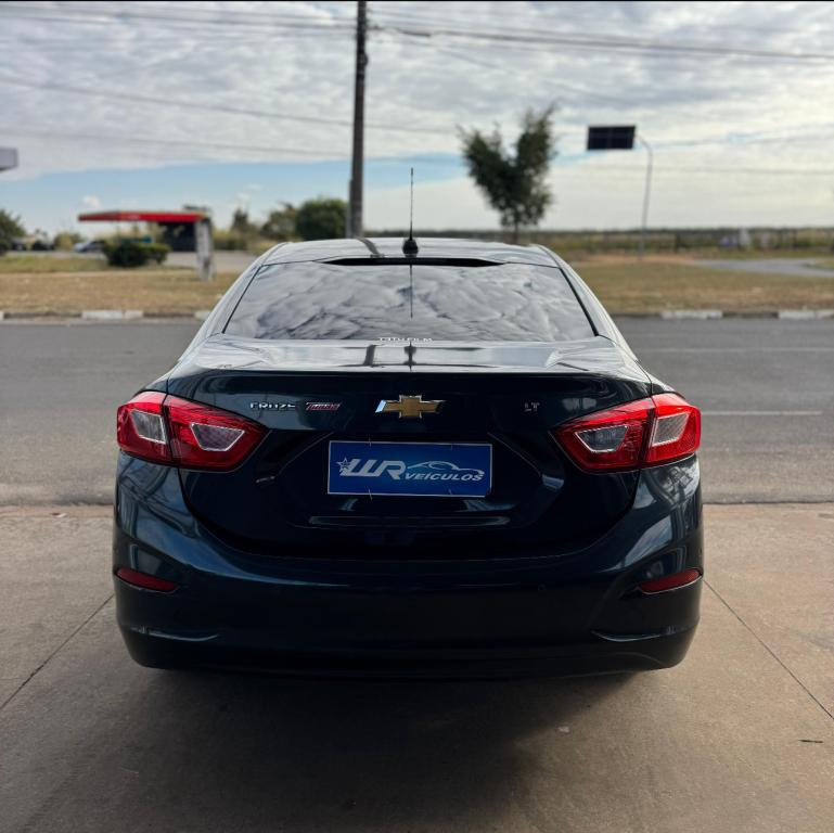 CHEVROLET Cruze Sedan - Foto