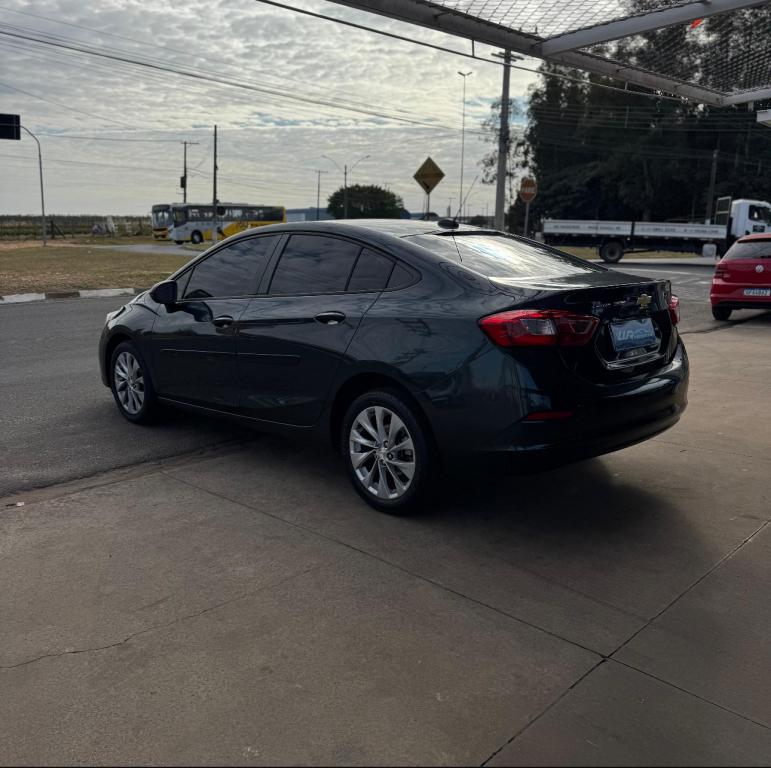 CHEVROLET Cruze Sedan - Foto