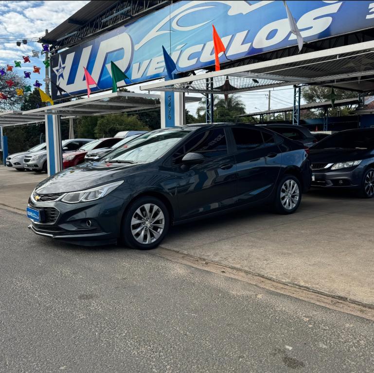 CHEVROLET Cruze Sedan - Foto