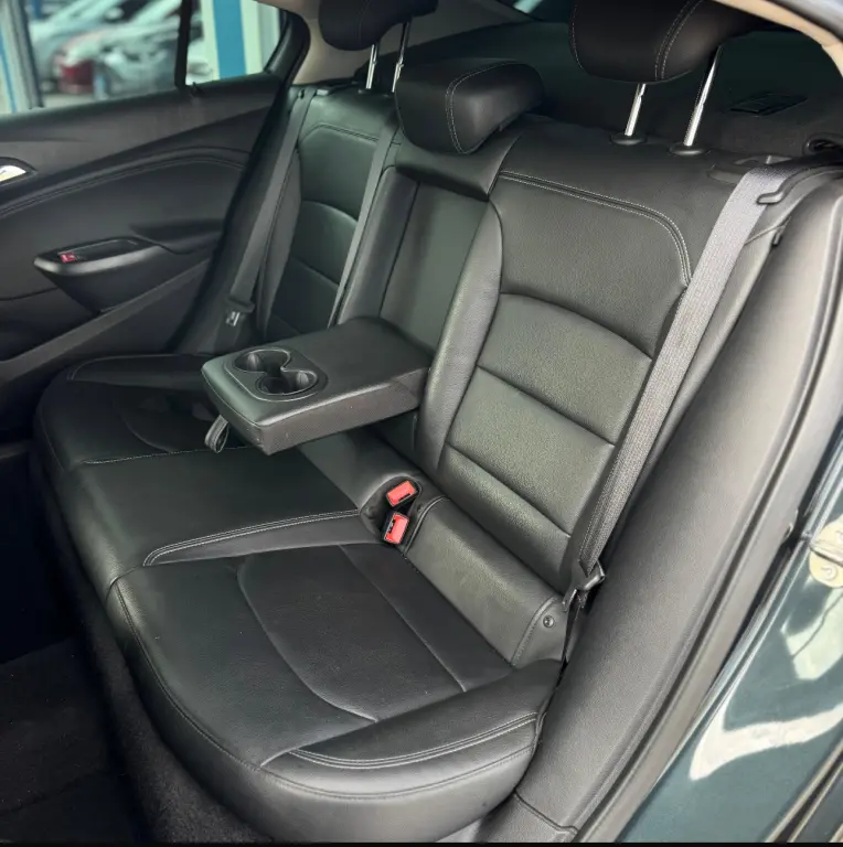 CHEVROLET Cruze Sedan - Foto