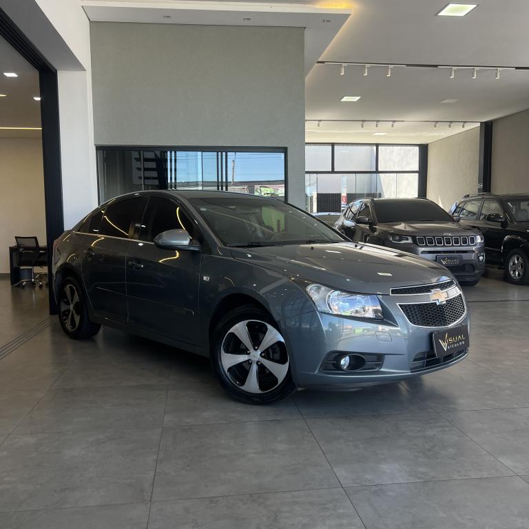 CHEVROLET Cruze Sedan - Foto