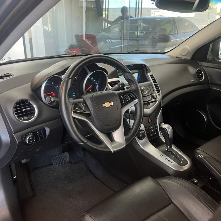 CHEVROLET Cruze Sedan - Foto
