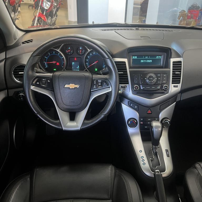 CHEVROLET Cruze Sedan - Foto