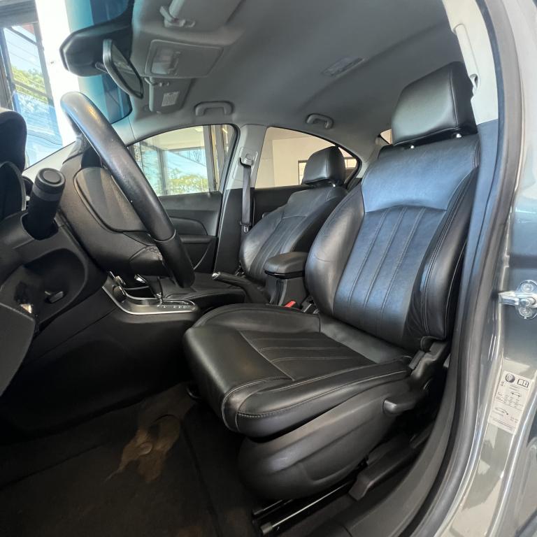 CHEVROLET Cruze Sedan - Foto