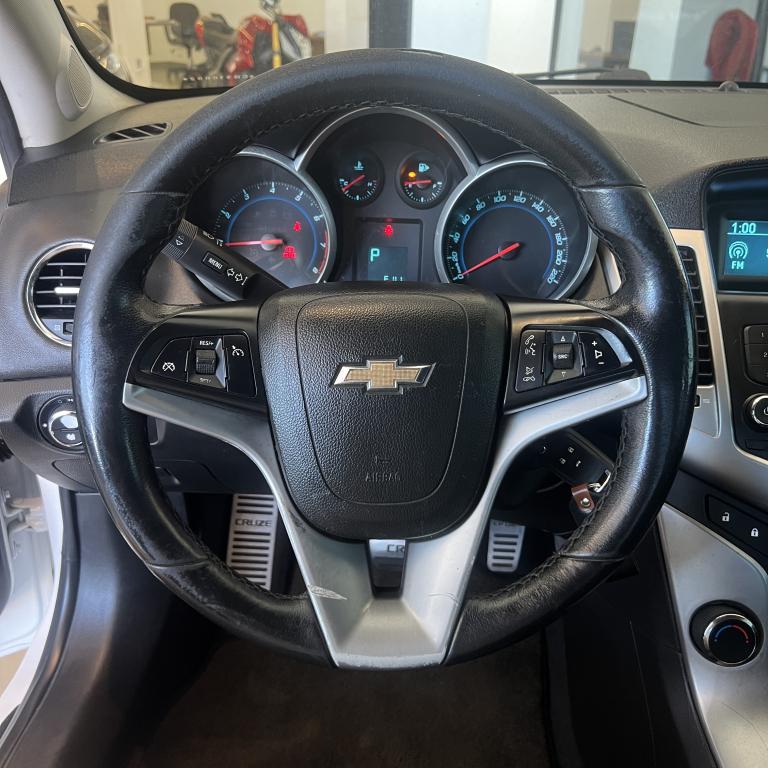 CHEVROLET Cruze Sedan - Foto