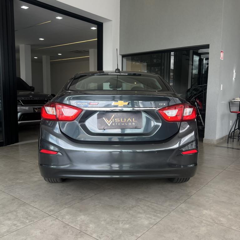 CHEVROLET Cruze Sedan - Foto