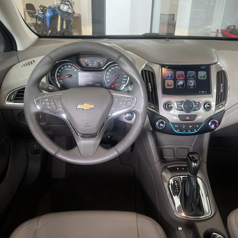 CHEVROLET Cruze Sedan - Foto