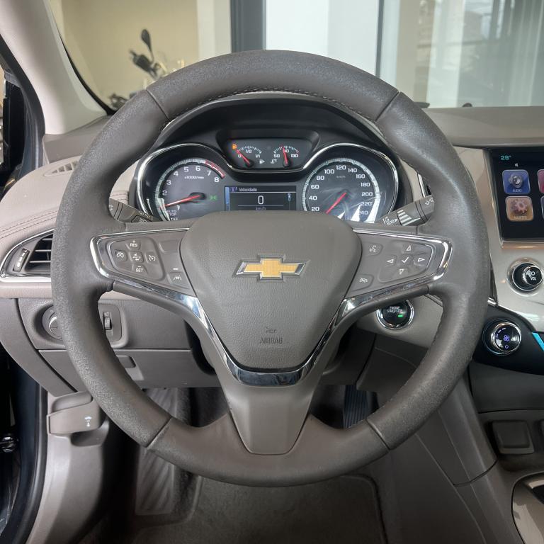 CHEVROLET Cruze Sedan - Foto