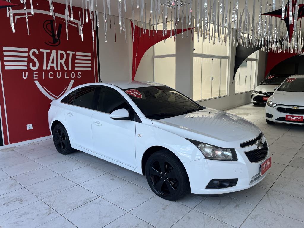 CHEVROLET Cruze Sedan - Foto