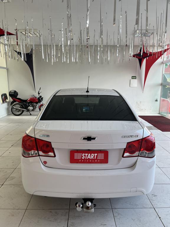CHEVROLET Cruze Sedan - Foto