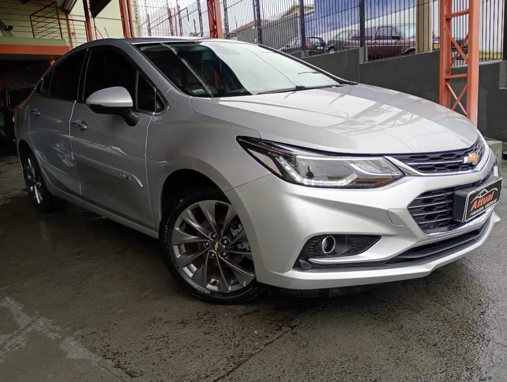 CHEVROLET Cruze Sedan - Foto