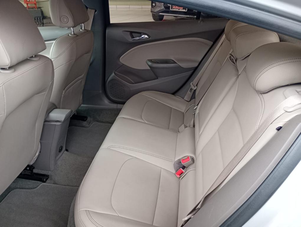 CHEVROLET Cruze Sedan - Foto