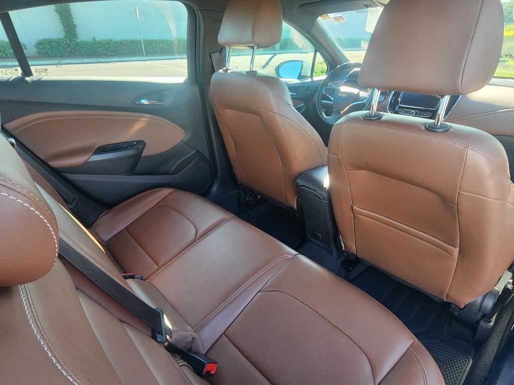 CHEVROLET Cruze Sedan - Foto