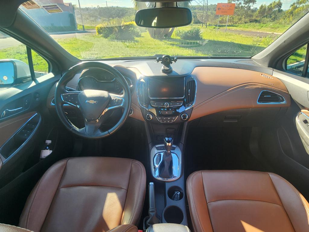 CHEVROLET Cruze Sedan - Foto