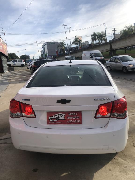 CHEVROLET Cruze Sedan - Foto