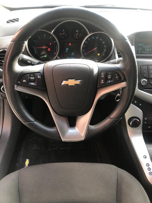 CHEVROLET Cruze Sedan - Foto