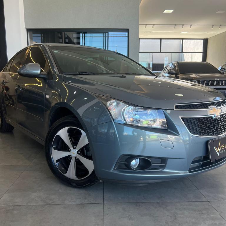CHEVROLET Cruze Sedan - Foto