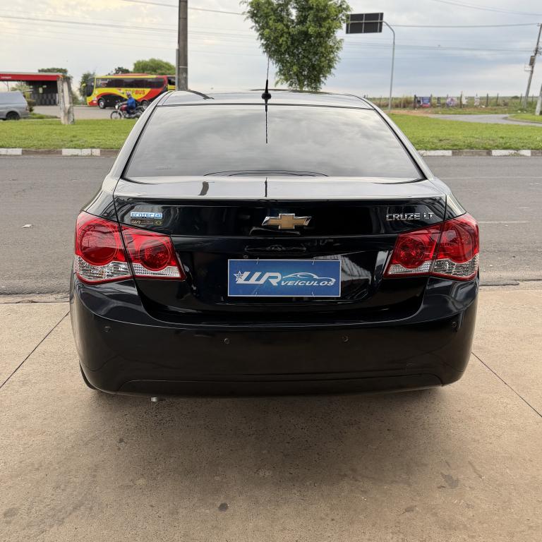 CHEVROLET Cruze Sedan - Foto