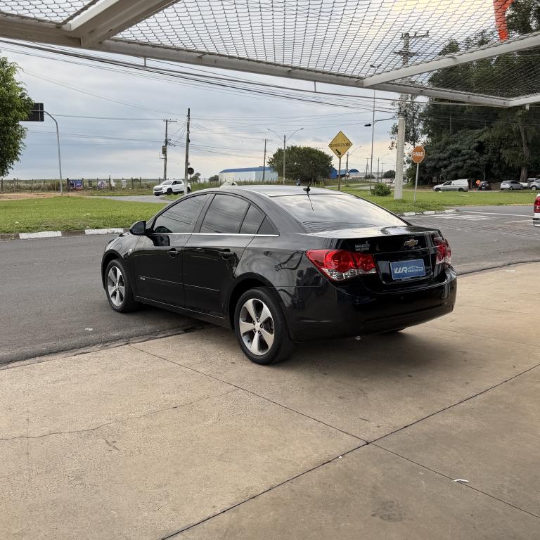 CHEVROLET Cruze Sedan - Foto
