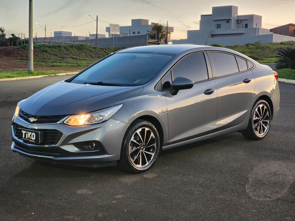 CHEVROLET Cruze Sedan - Foto