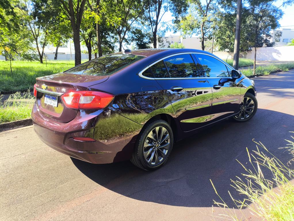 CHEVROLET Cruze Sedan - Foto