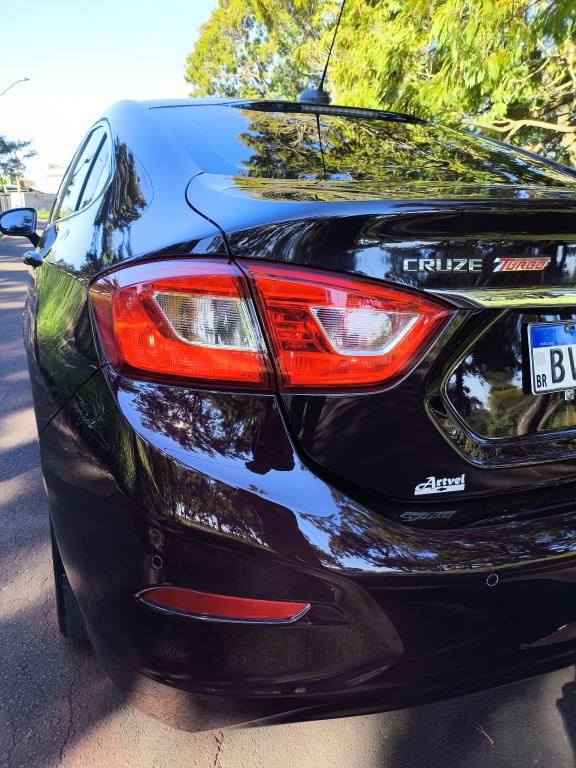 CHEVROLET Cruze Sedan - Foto
