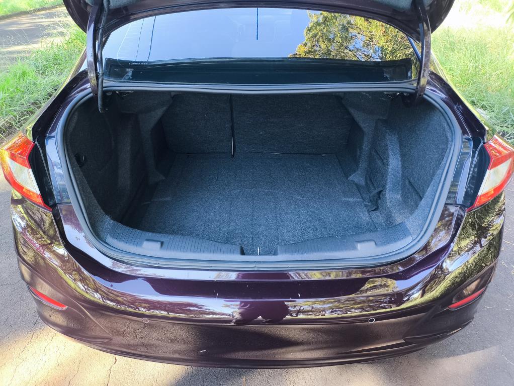 CHEVROLET Cruze Sedan - Foto