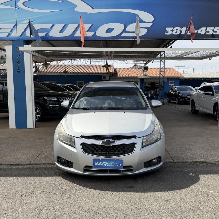 CHEVROLET Cruze Sedan - Foto
