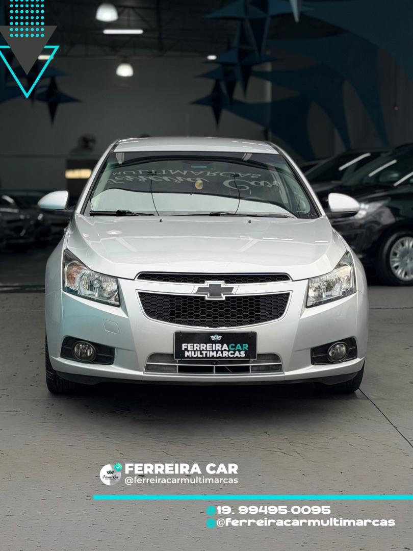 CHEVROLET Cruze Sedan - Foto