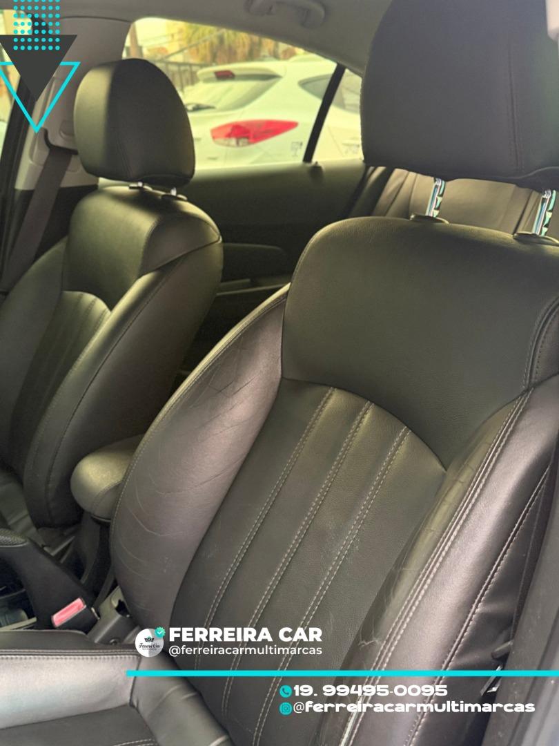 CHEVROLET Cruze Sedan - Foto