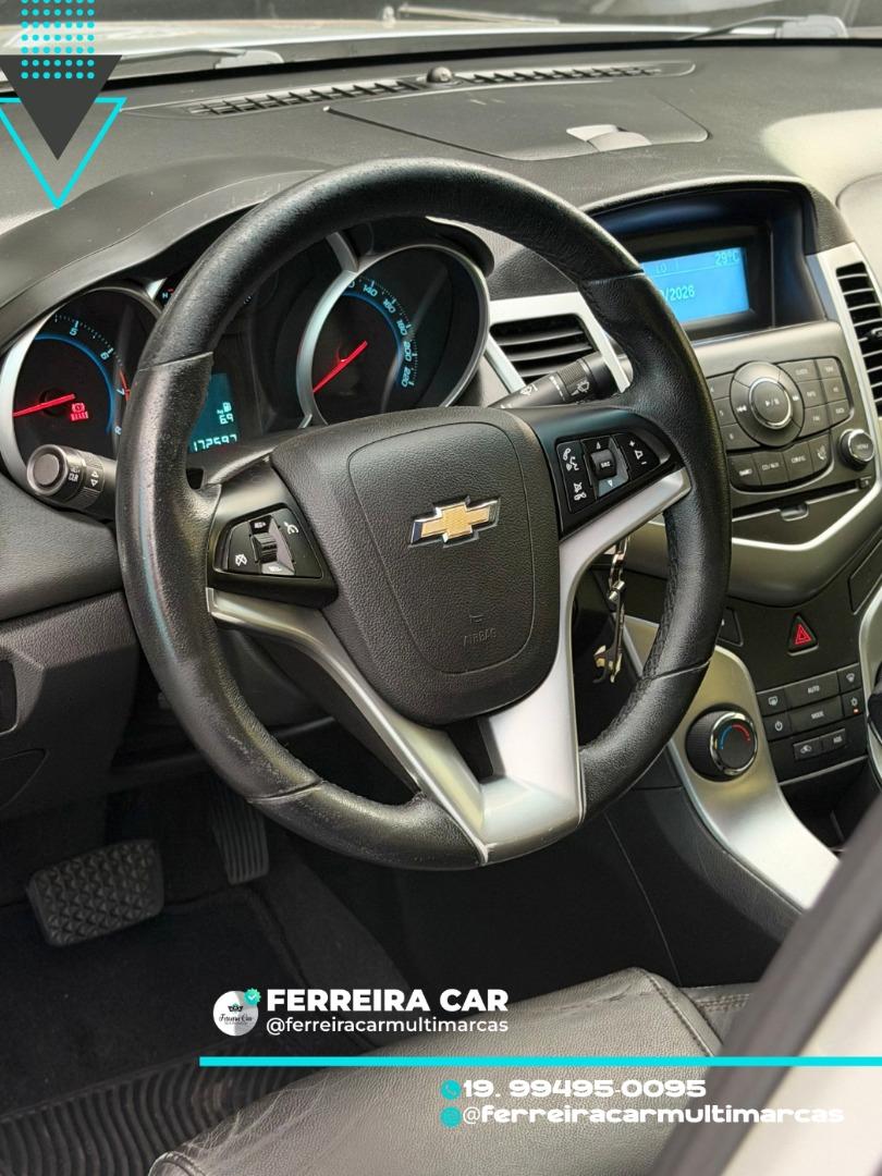 CHEVROLET Cruze Sedan - Foto