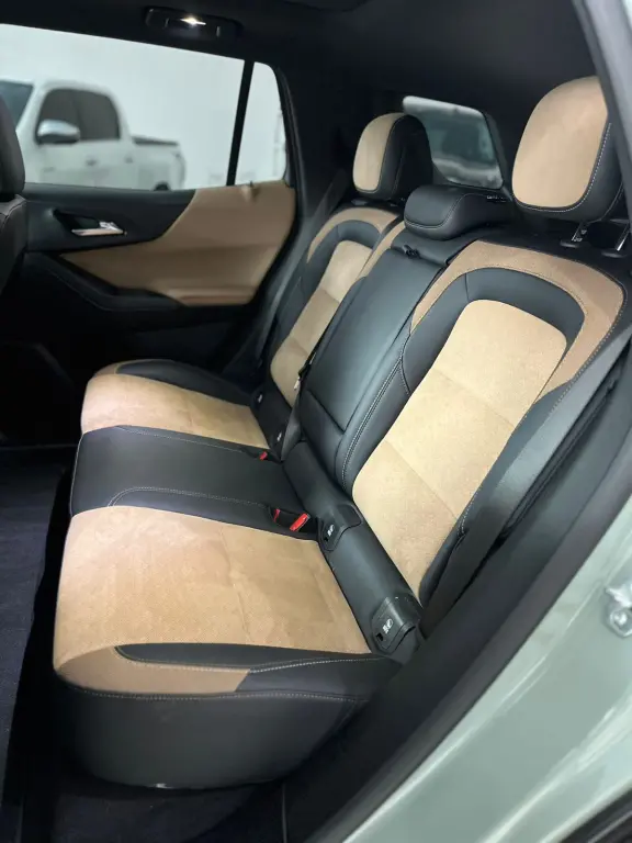 CHEVROLET Equinox - Foto