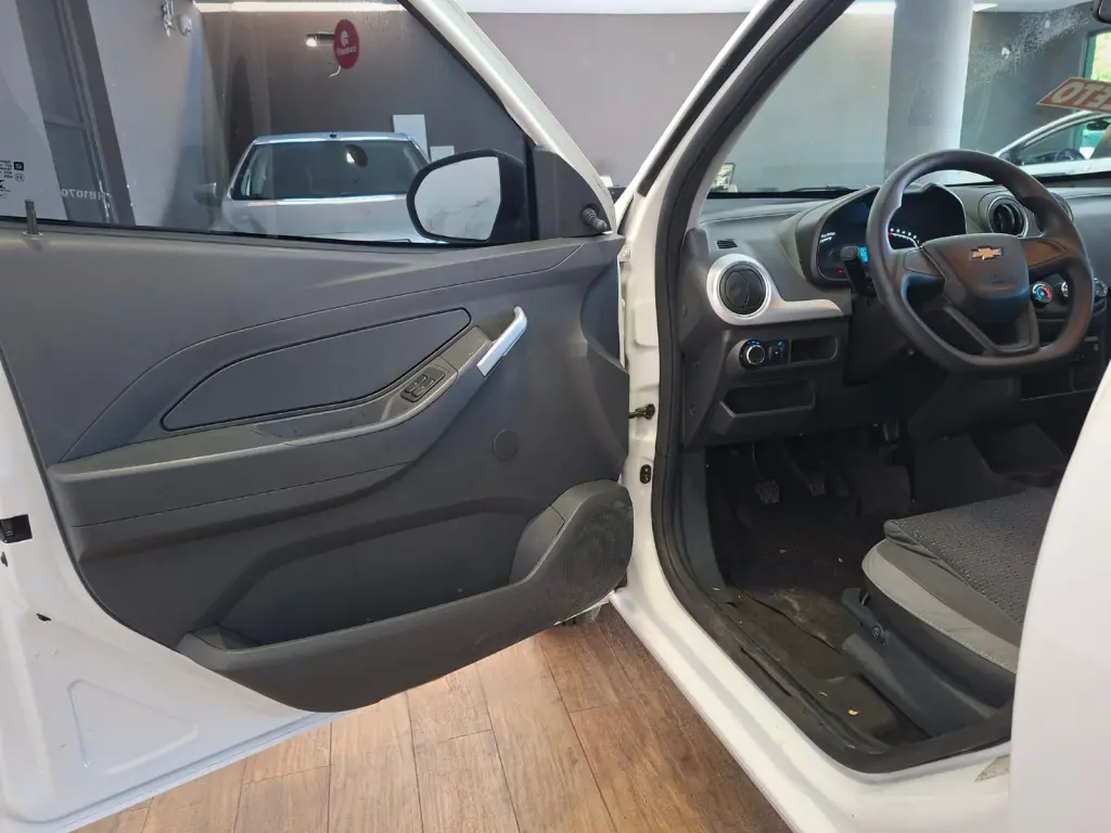 CHEVROLET Montana - Foto