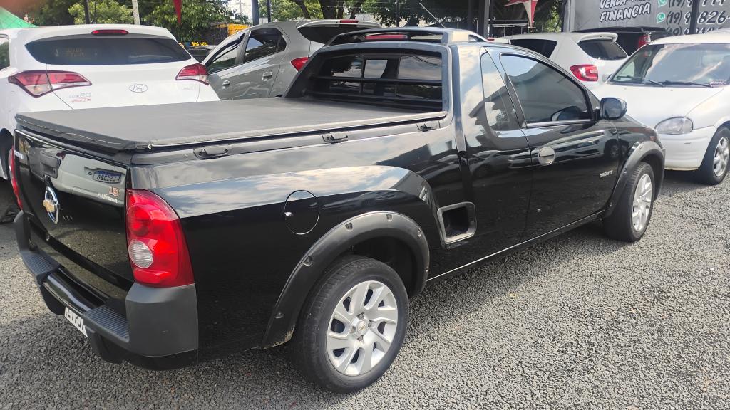 CHEVROLET Montana - Foto