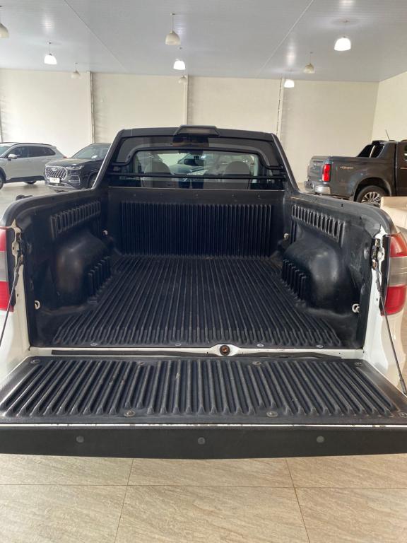 CHEVROLET Montana - Foto