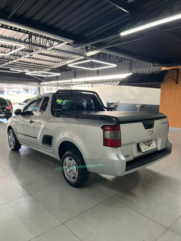 CHEVROLET Montana - Foto