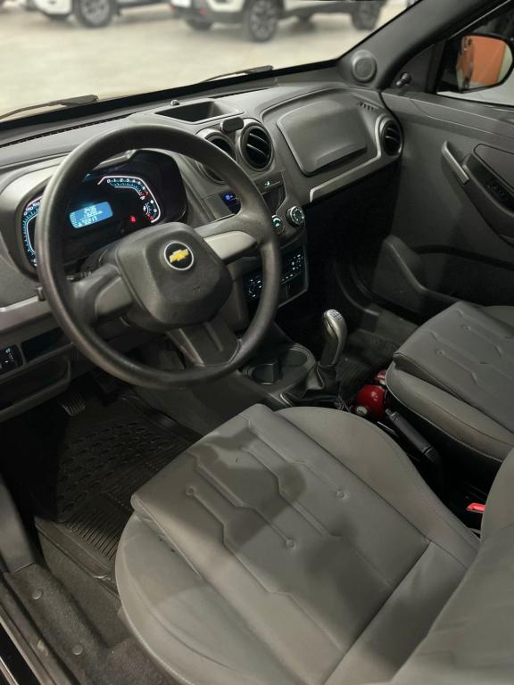 CHEVROLET Montana - Foto
