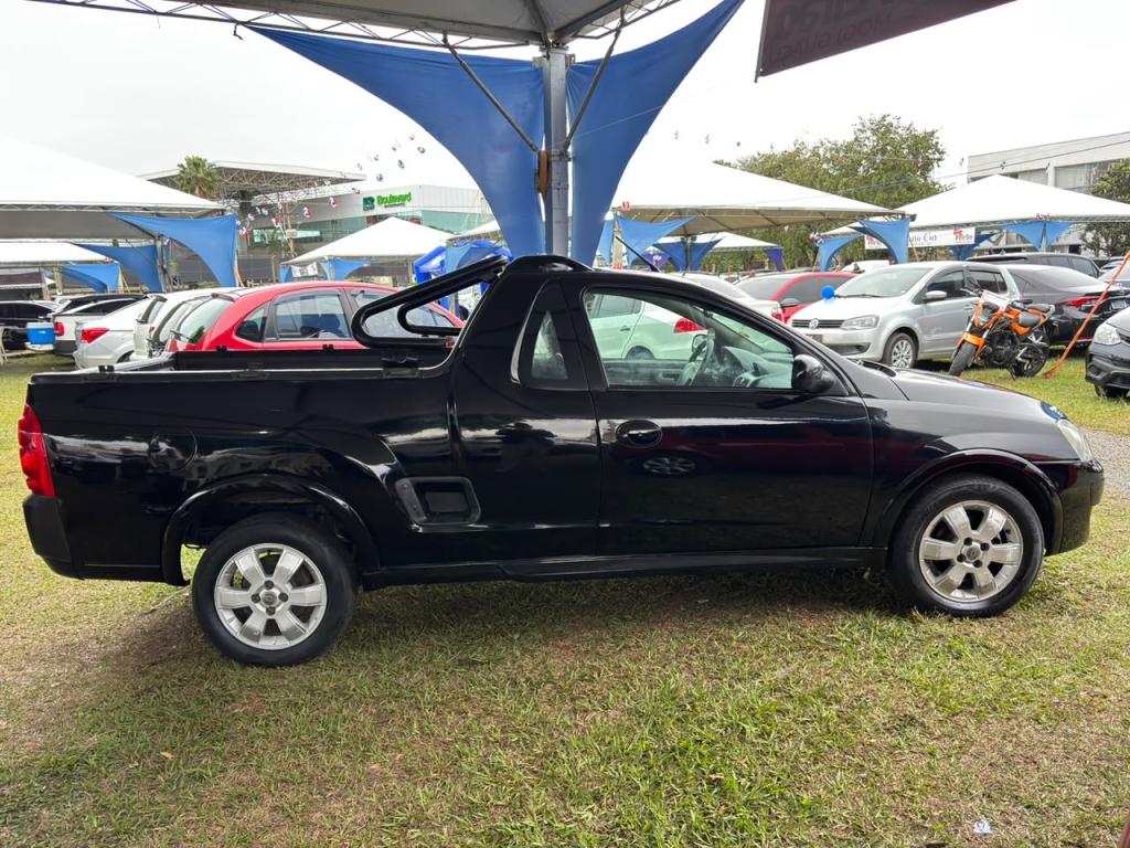 CHEVROLET Montana - Foto