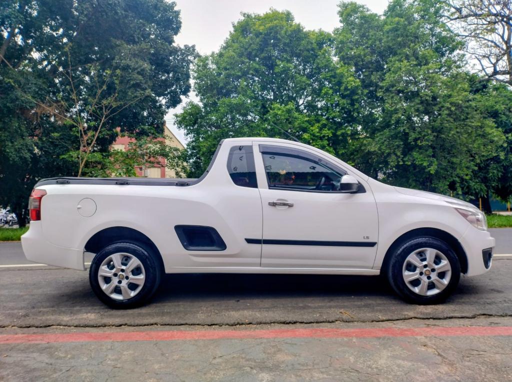 CHEVROLET Montana - Foto